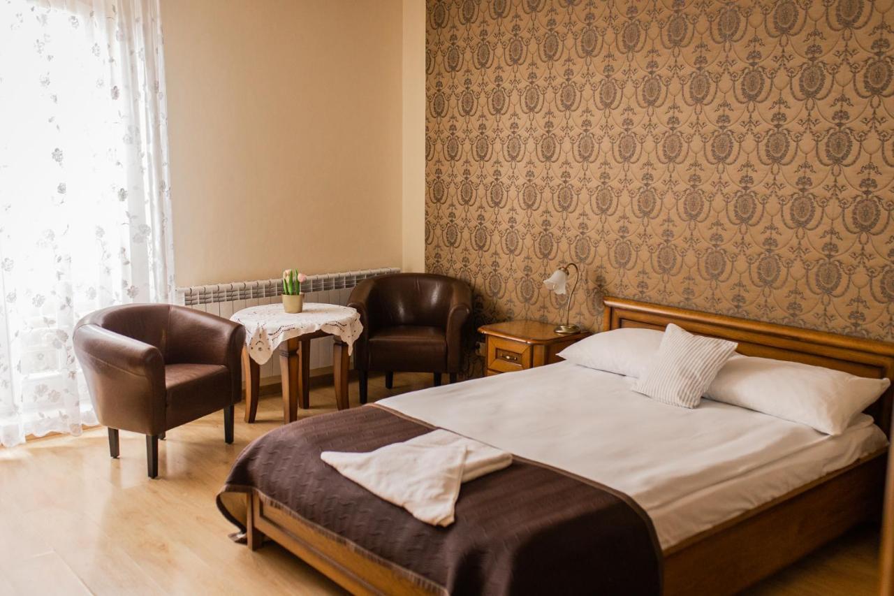 ג'יאלדובו Hotel Przedzamcze מראה חיצוני תמונה
